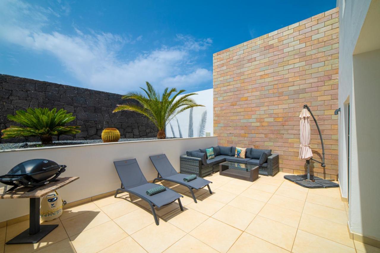 Villa Sirmione Playa Blanca  Exterior photo