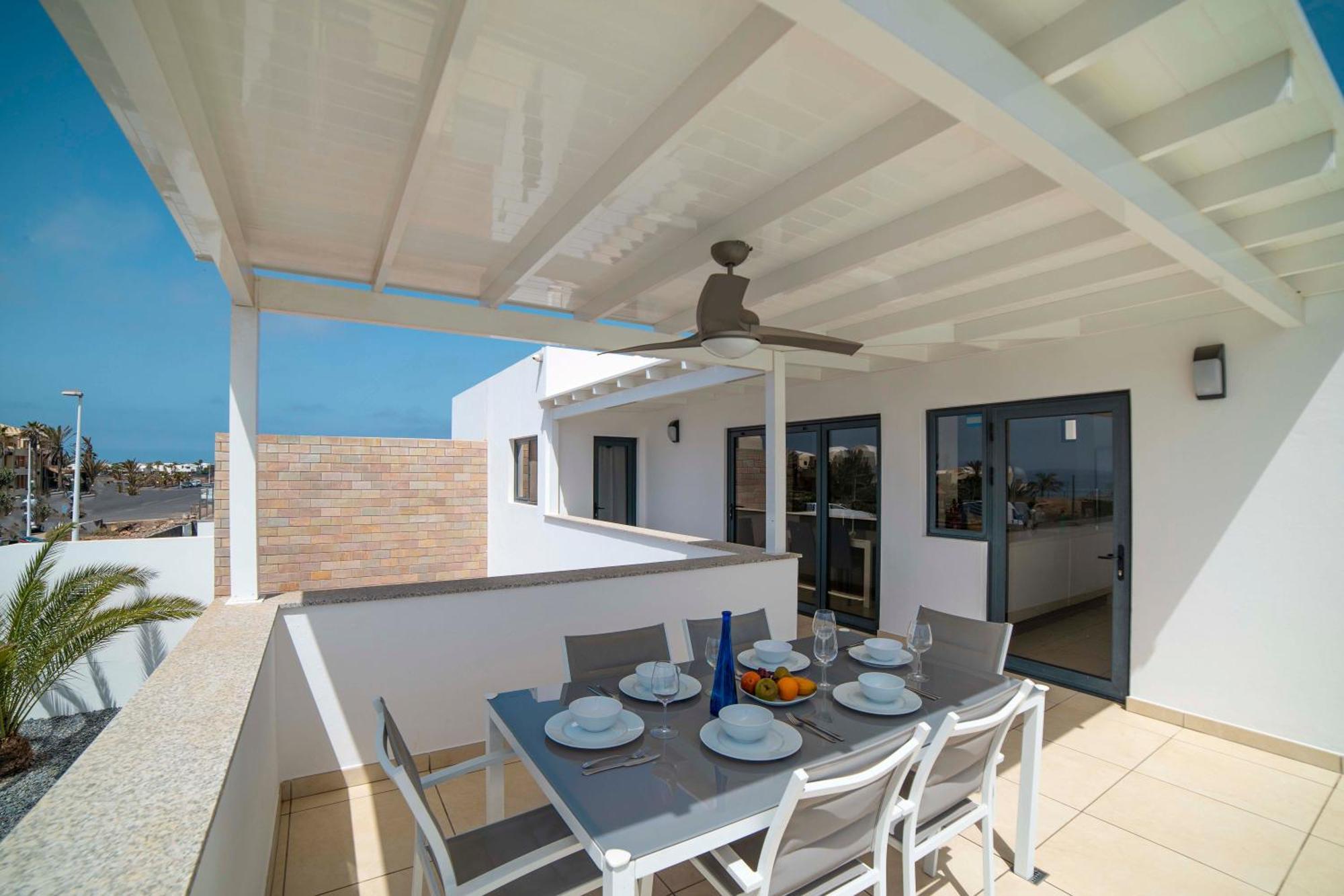 Villa Sirmione Playa Blanca  Exterior photo
